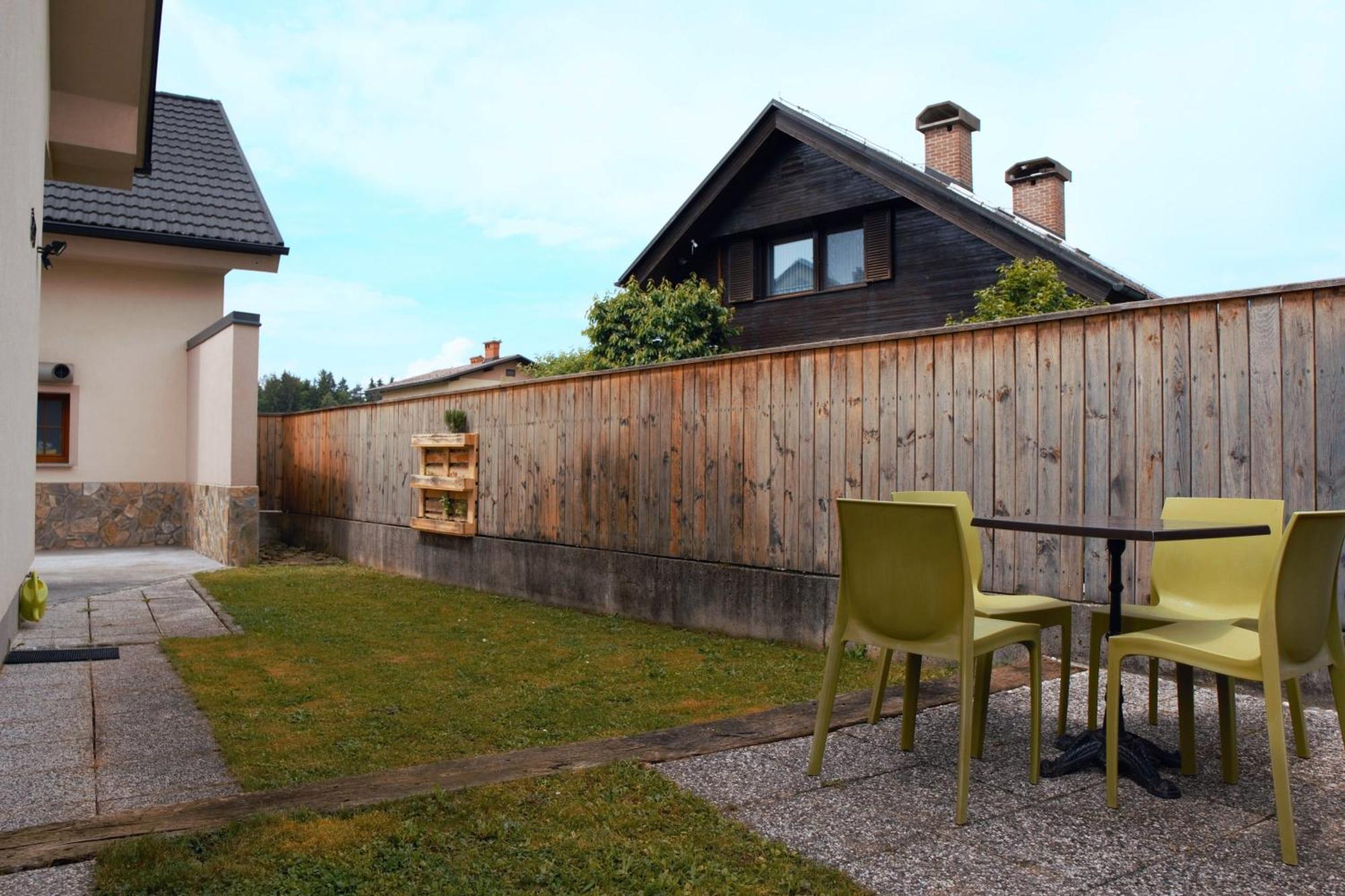 Domen'S Cozy Rentals Kranj Exterior foto